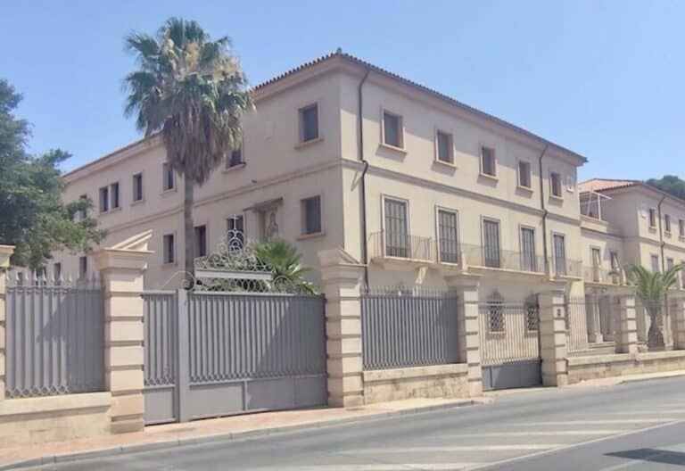 El seminario menor de Almería se transforma en un hogar de esperanza para migrantes