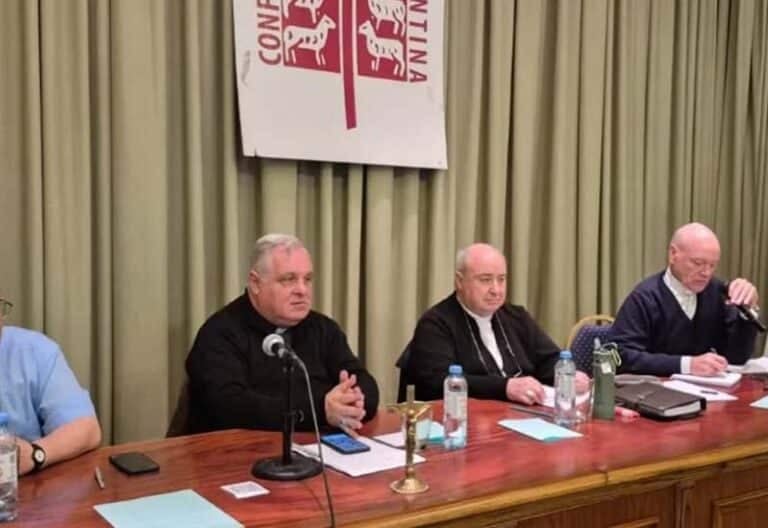 Argentina: Los obispos celebraron la 200º reunión de la Comisión Permanente