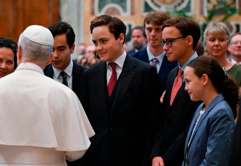 León XIV apuesta por una “diplomacia de la esperanza”, una “política de la esperanza” y