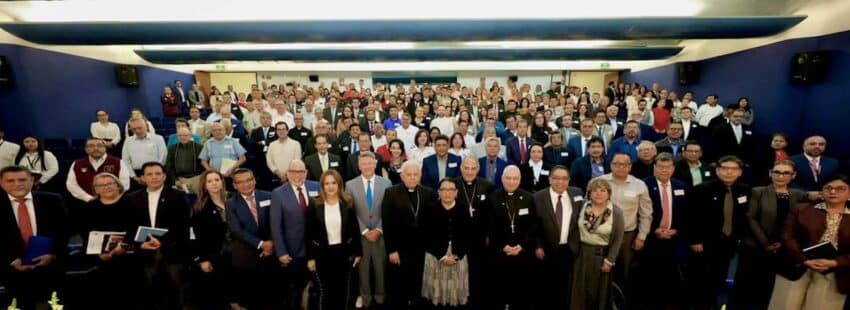 Reunión de asociaciones religiosas en la Secretaría de Gobernación