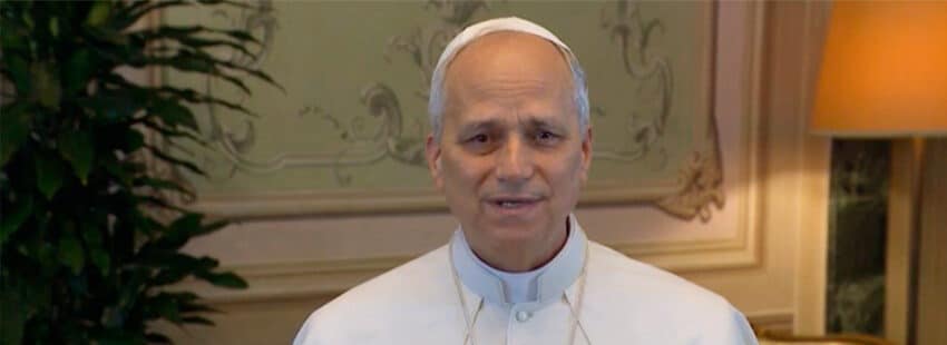 León XIV muestra su tristeza ante el desastre natural en el que han muerto más de 1.000 personas