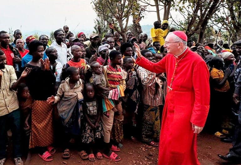 El cardenal Parolin reclama en Burundi la paz y la reconciliación