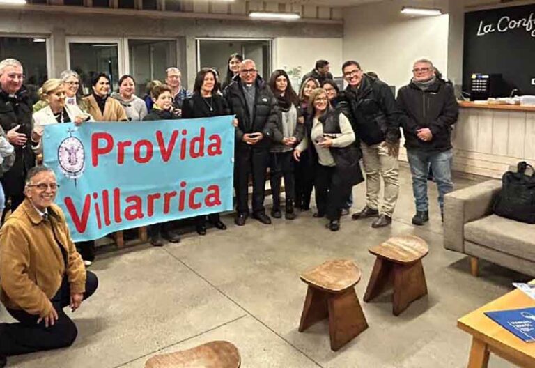 Cardenal Chomalí: “La Iglesia colabora con una visión adecuada del hombre”