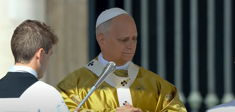 León XIV en la canonización de Carlo Acutis