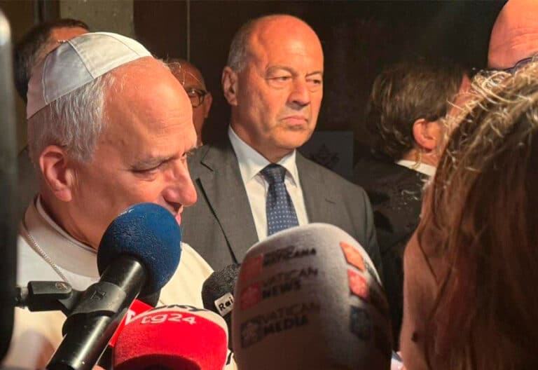 León XIV valora el gesto de reconocer el Estado Palestino pero lamenta que “el diálogo está