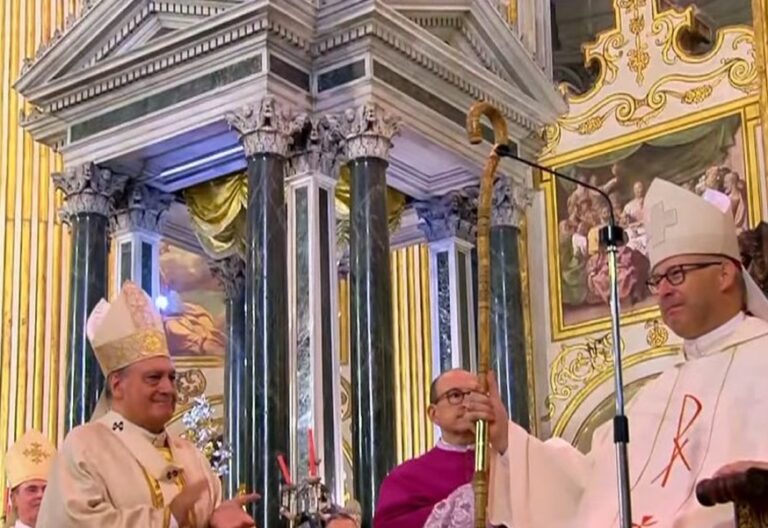 El obispo de Málaga, José Antonio Satué