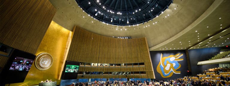 El Vaticano alerta en la ONU: la islamofobia “debilita la confianza y rompe la convivencia”