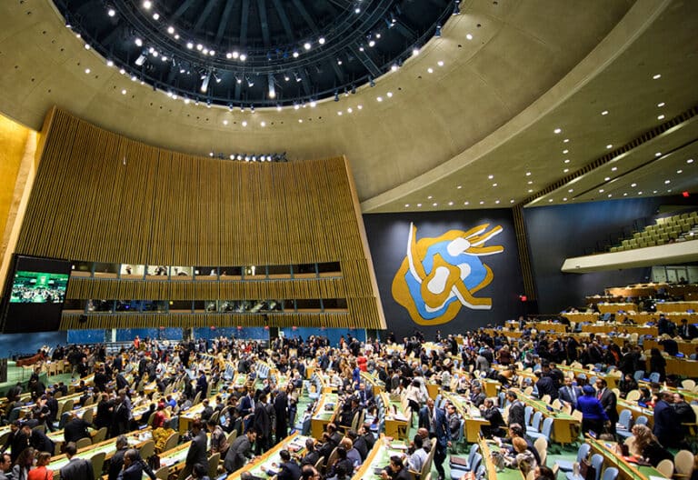 El Vaticano alerta en la ONU: la islamofobia “debilita la confianza y rompe la convivencia”