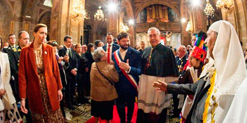 Gabriel Boric, durante el Te Deum celebrado en la catedral de Santiago de Chile