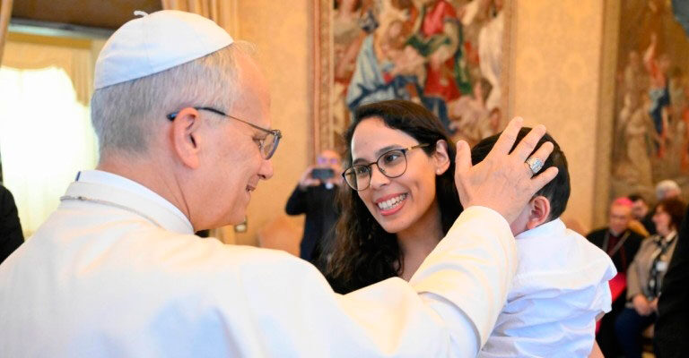 Leon XIV recibe en audiencia a los participantes en el encuentro sobre el futuro de la familia