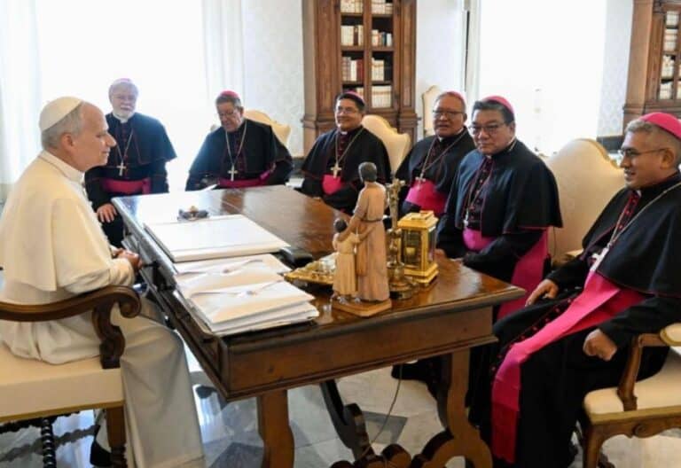 Obispos bolivianos y el papa León XIV
