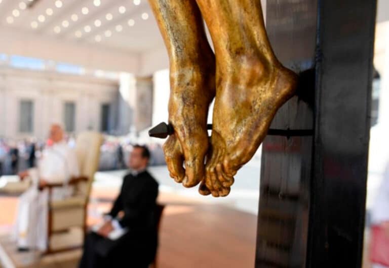 León XIV reclama “una distribución diferente de la riqueza para que la tierra sea de todos”