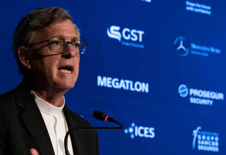 La Universidad Católica Argentina oficializó las Becas Papa Francisco