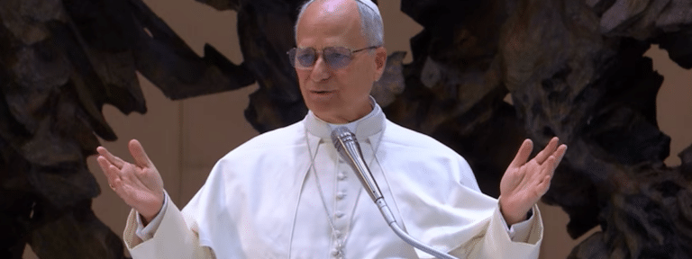 León XIV Aula Pablo XIV durante el Jubileo de los Gitanos