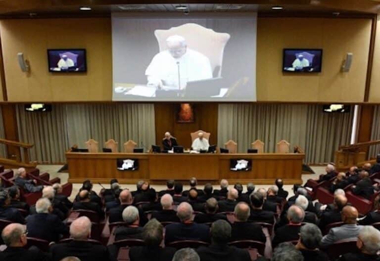 León XIV con los jesuitas