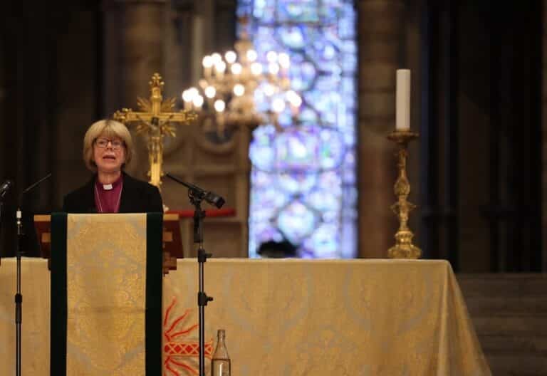 Algo está cambiando en Inglaterra: el catolicismo crece a costa del anglicanismo