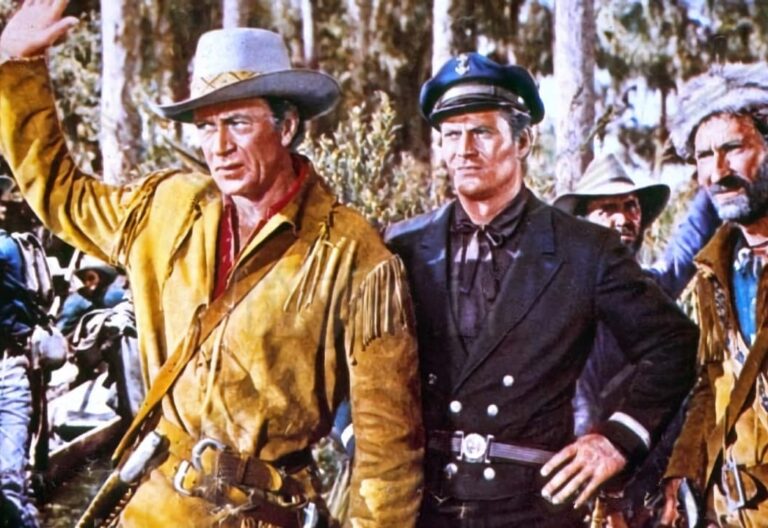 Fotograma de la película 'Tambores lejanos' (1951)