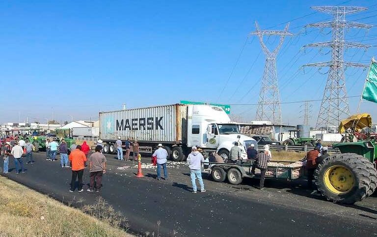 Bloqueo de campesinos