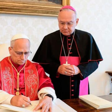 León XIV firma su primera exhortación apostólica: 'Dilexi te'