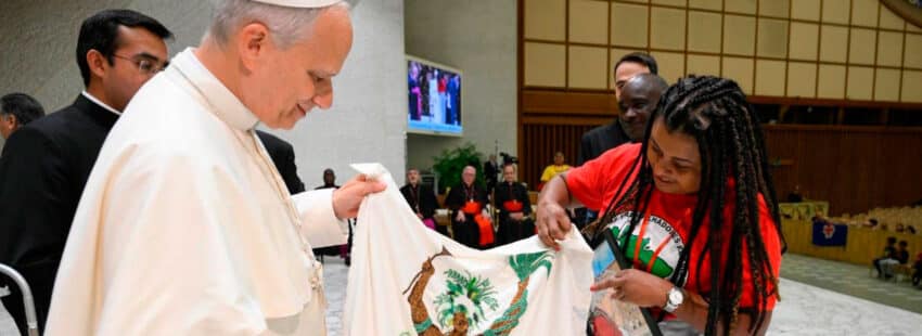 León XIV recibe en audiencia a los movimientos populares