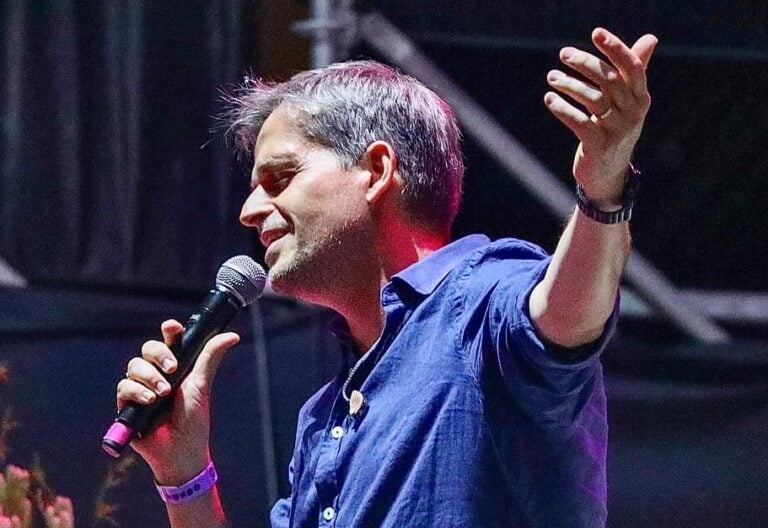 Pablo Martínez, cantante