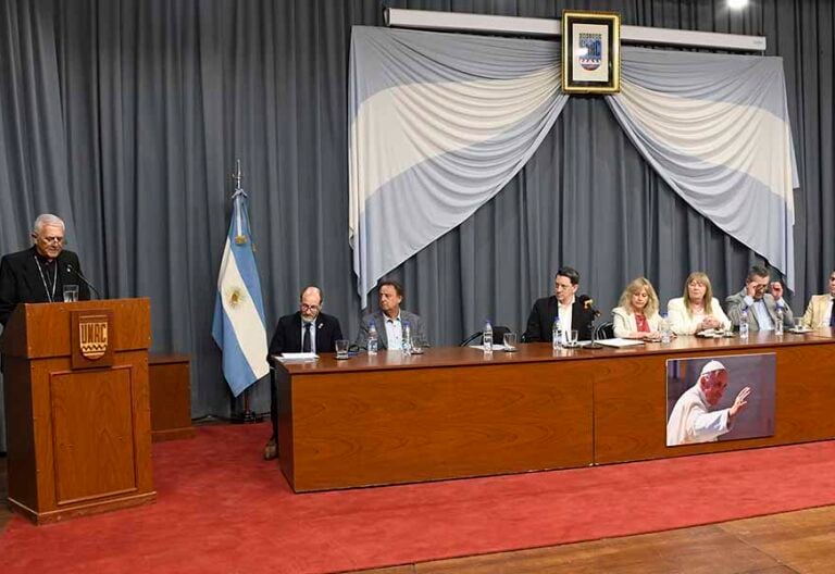 Francisco, Doctor Honoris Causa in memoriam 