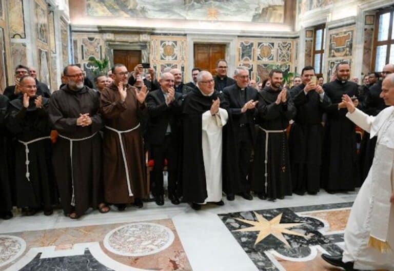 León XIV superiores mayores