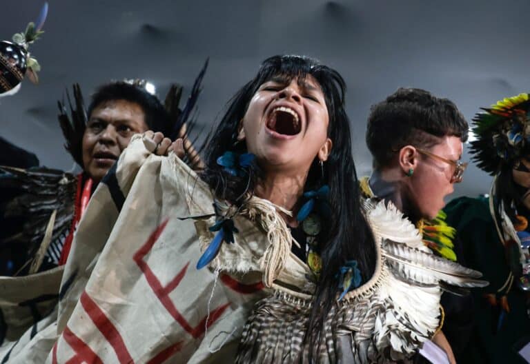 Protestas de indígenas en la COP30