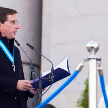 El alcalde de Madrid, José Luis Martínez-Almeida, renueva el Voto de la Villa