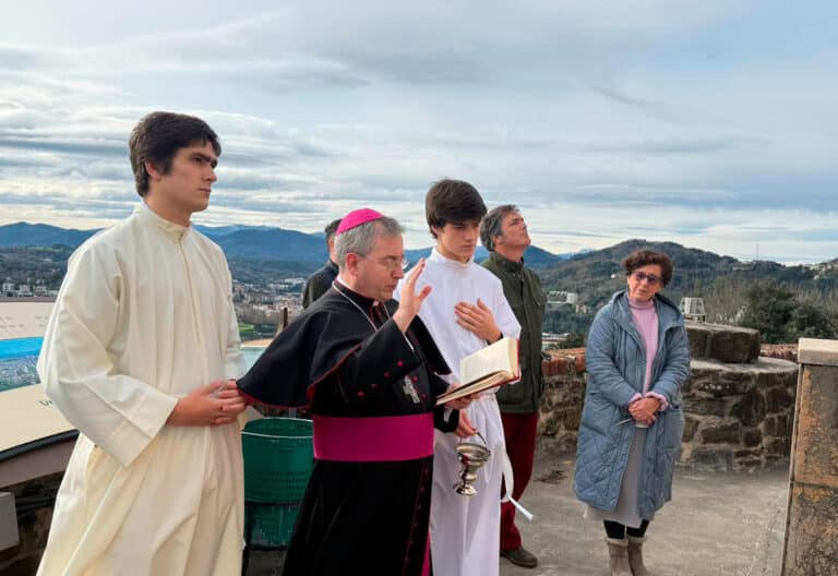 Fernando Prado, en el 75º aniversario del monumento del Sagrado Corazón de Urgull