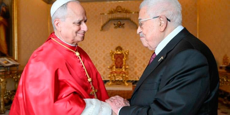 León XIV recibe en el Vaticano a Mahmoud Abbas