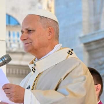 Una red más fuerte que el algoritmo: León XIV invita a rezar juntos por el mundo