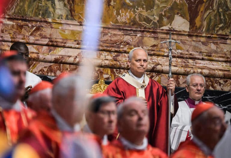 León XIV celebra la eucaristía en sufragio de los cardenales y obispos fallecidos en 2025