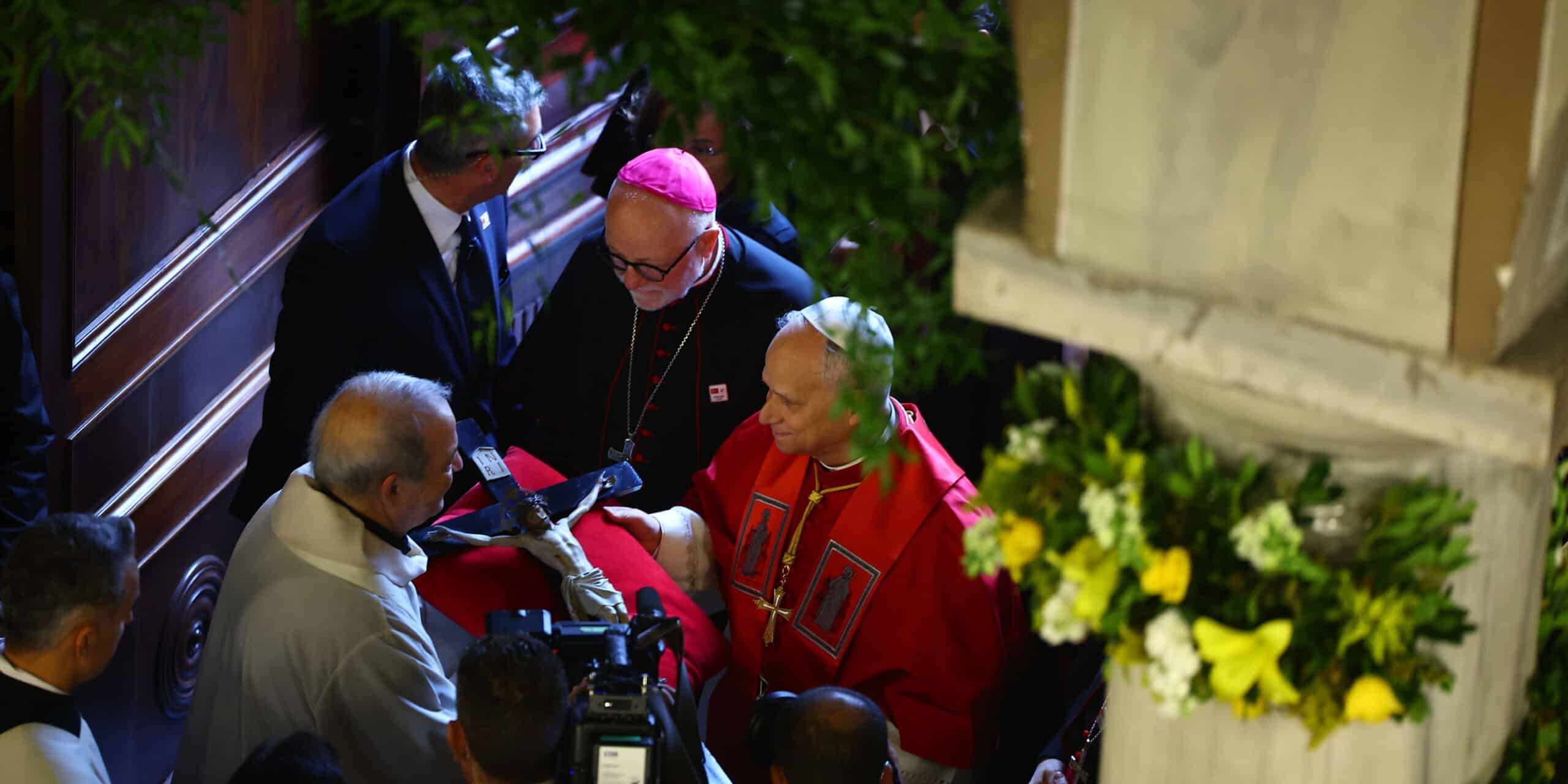 León XIV, en la catedral de Estambul
