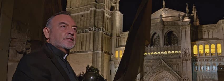 Jesús Sánchez Adalid en una escena del documental