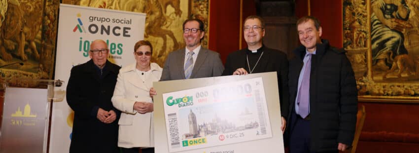 La Catedral de Segovia celebra su V Centenario en el cupón de la ONCE
