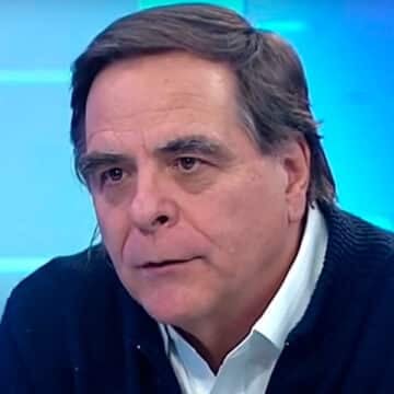 El Vaticano exculpa a Felipe Berríos, expulsado por los jesuitas por abusos