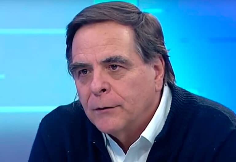 El Vaticano exculpa a Felipe Berríos, expulsado por los jesuitas por abusos