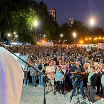 Miles de fieles participaron de La Marcha de la Esperanza en Mar del Plata
