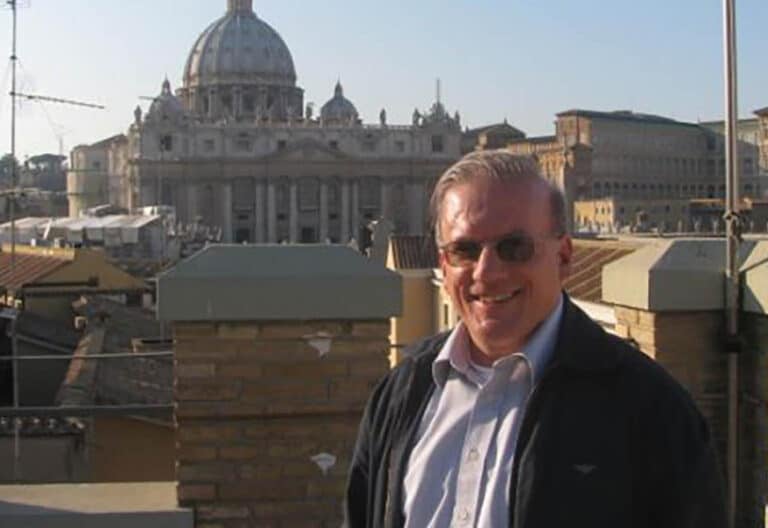 Jaime Castellón: “No hay verdadero amor a Dios si no va acompañado del amor a los hermanos”