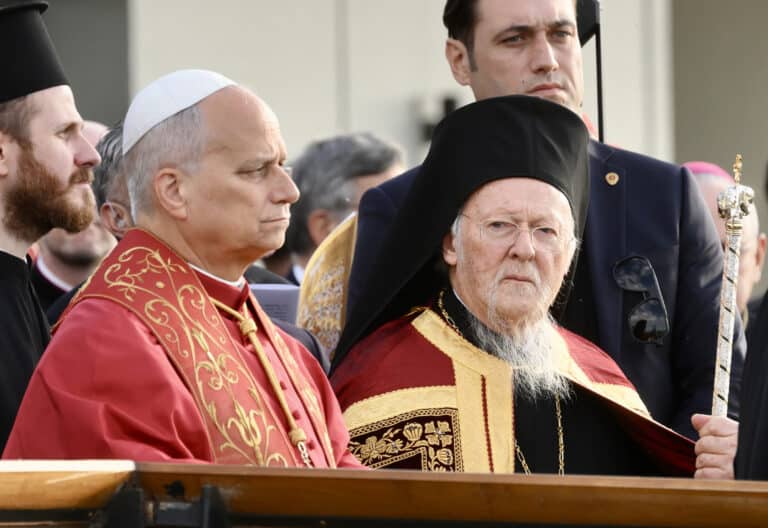 El papa Leo XIV y Bartholomew I, Patriarca Ecumenico de Constantinopla, en Nicea