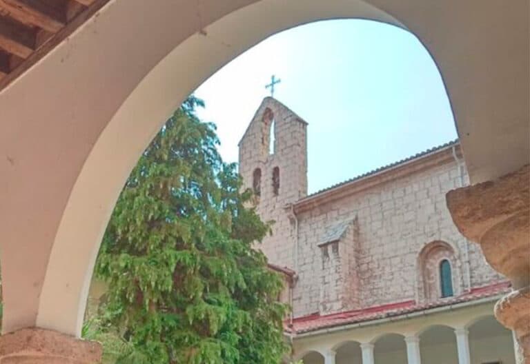 Las concepcionistas de Valladolid buscan padrinos para sus vigas y así poder salvar su claustro