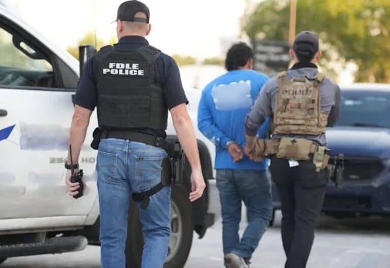 Detención de inmigrante