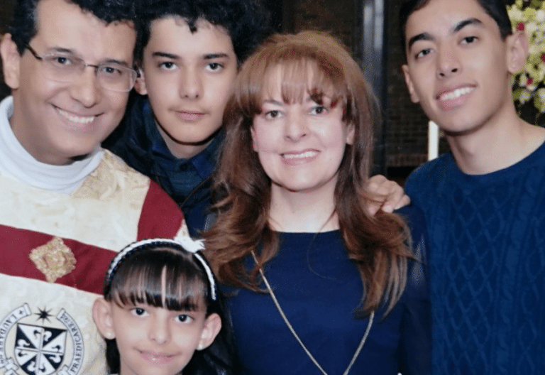 Alirio Cáceres y familia