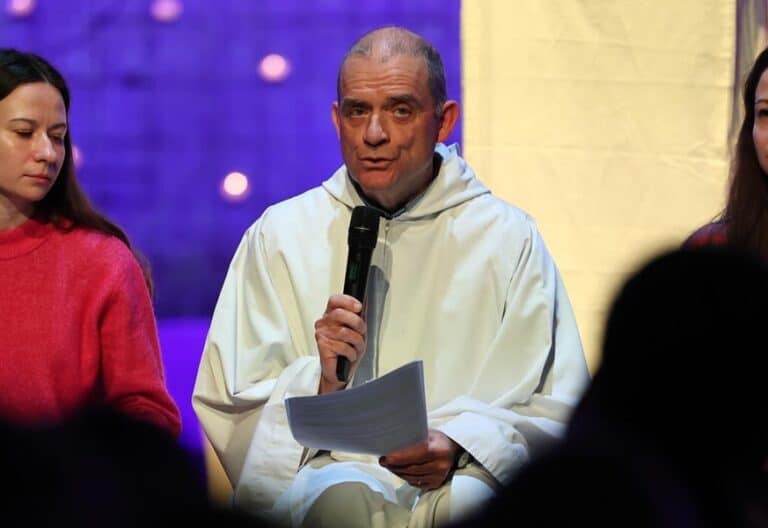 El hermano Matthew, de Taizé