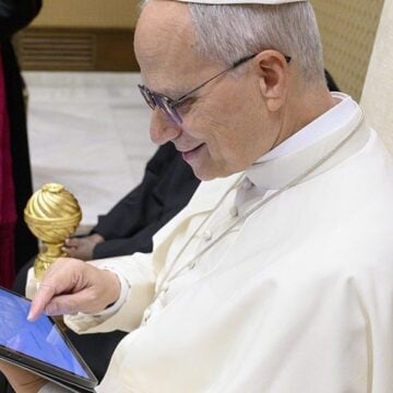 Presentación del Anuario Pontificio digital