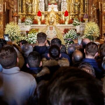 La Macarena vuelve al culto en su basílica de Sevilla tras la restauración