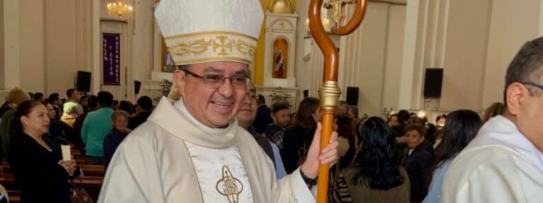 Obispo Salvador González