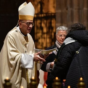 El cardenal Omella, en la catedral de Barcelona