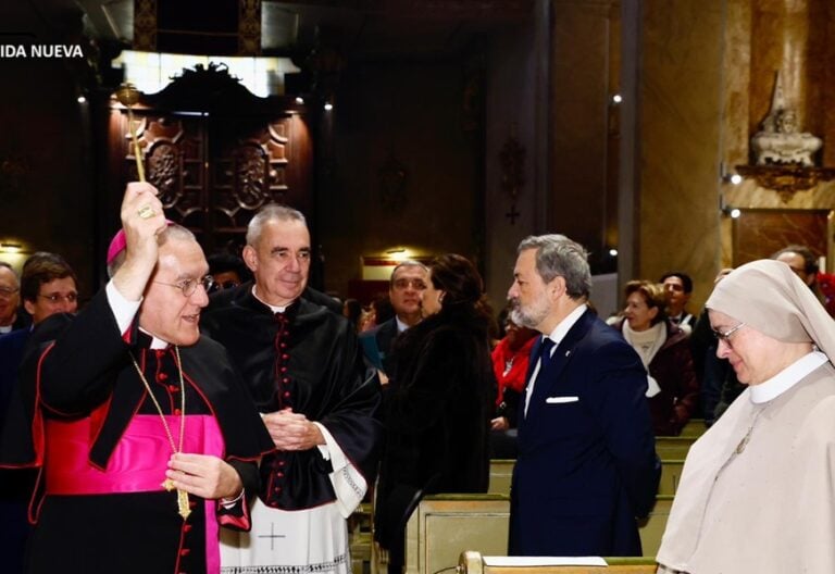 El nuncio Piero Pioppo, en la basílica de San Miguel. FOTO: JESÚS G. FERIA / VIDA NUEVA